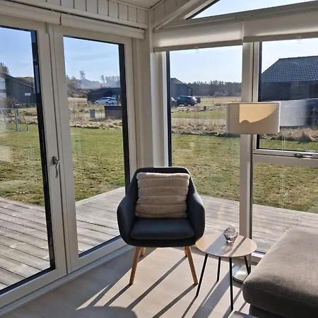 Alea - 800m From The Sea By Interhome