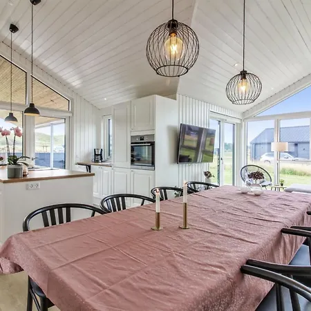 Alea - 800m From The Sea By Interhome